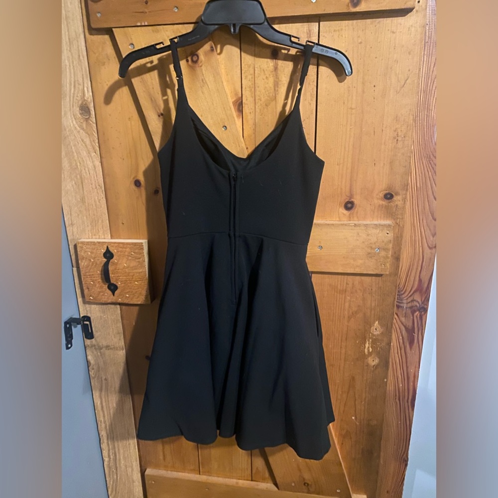 Homecoming dress - Picture 2 of 4
